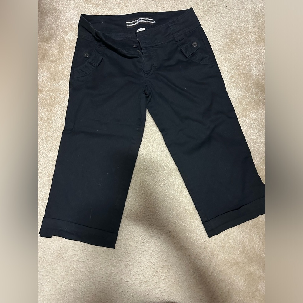 Black d casual women’s Capri Pants size 5